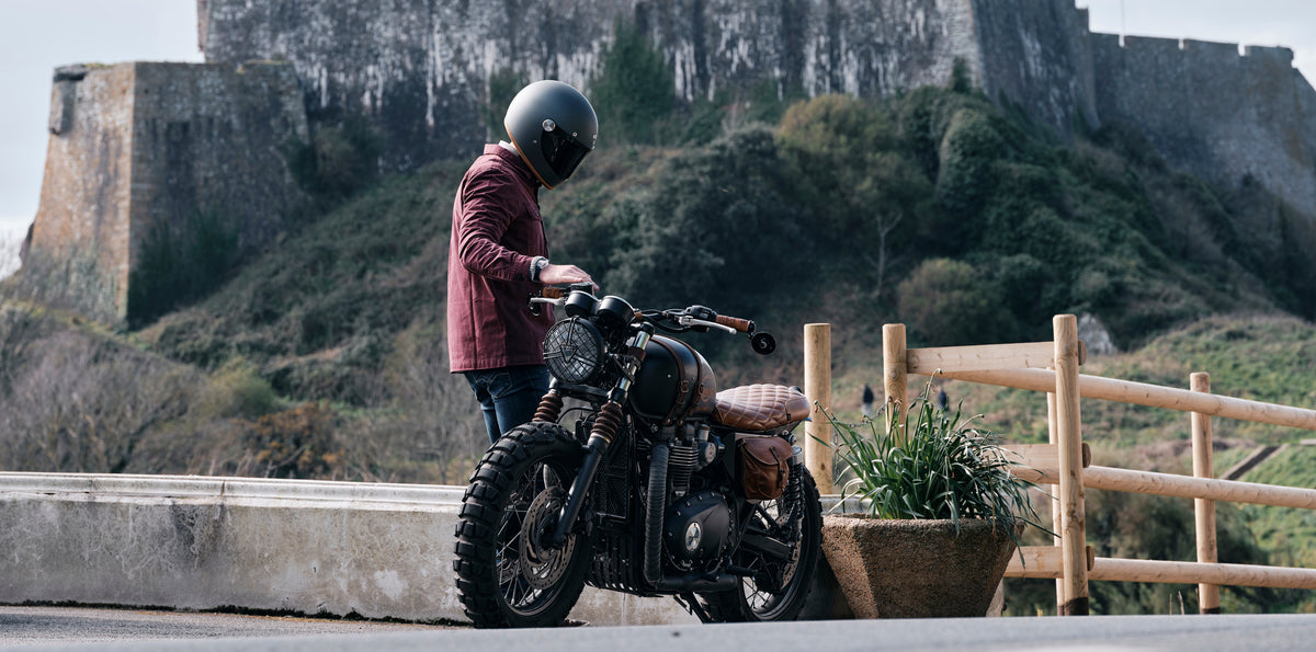 CAPTURING JERSEY ON TWO WHEELS